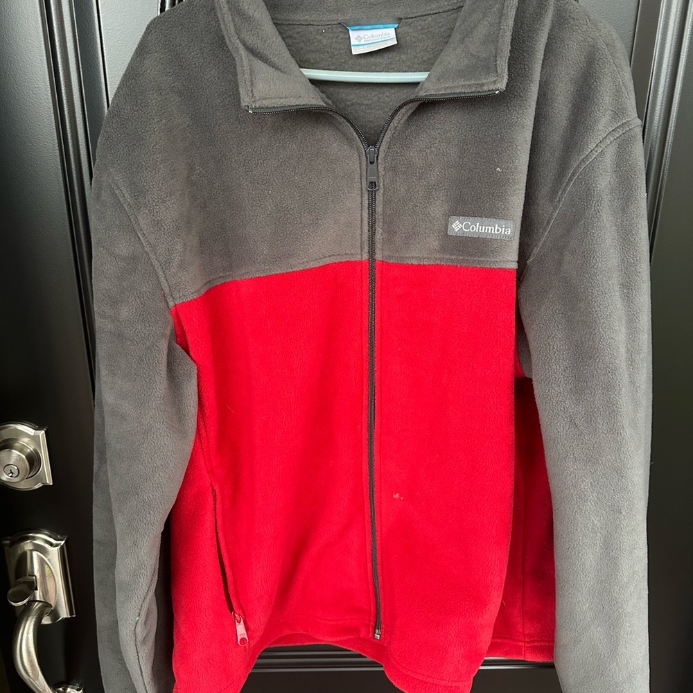 Columbia Men’s Two-Tone Fleece Jacket - Red and Gray